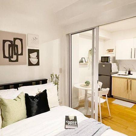 The Serene Escape Rockwell Makati City View 1Br Apartment Манила Екстериор снимка
